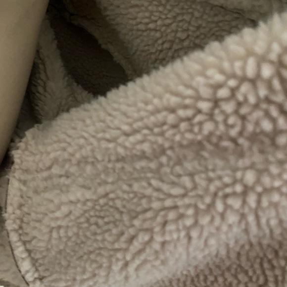 WINTER COAT AS SHOWN SIZE S 4-6🛍 - Picture 7 of 13